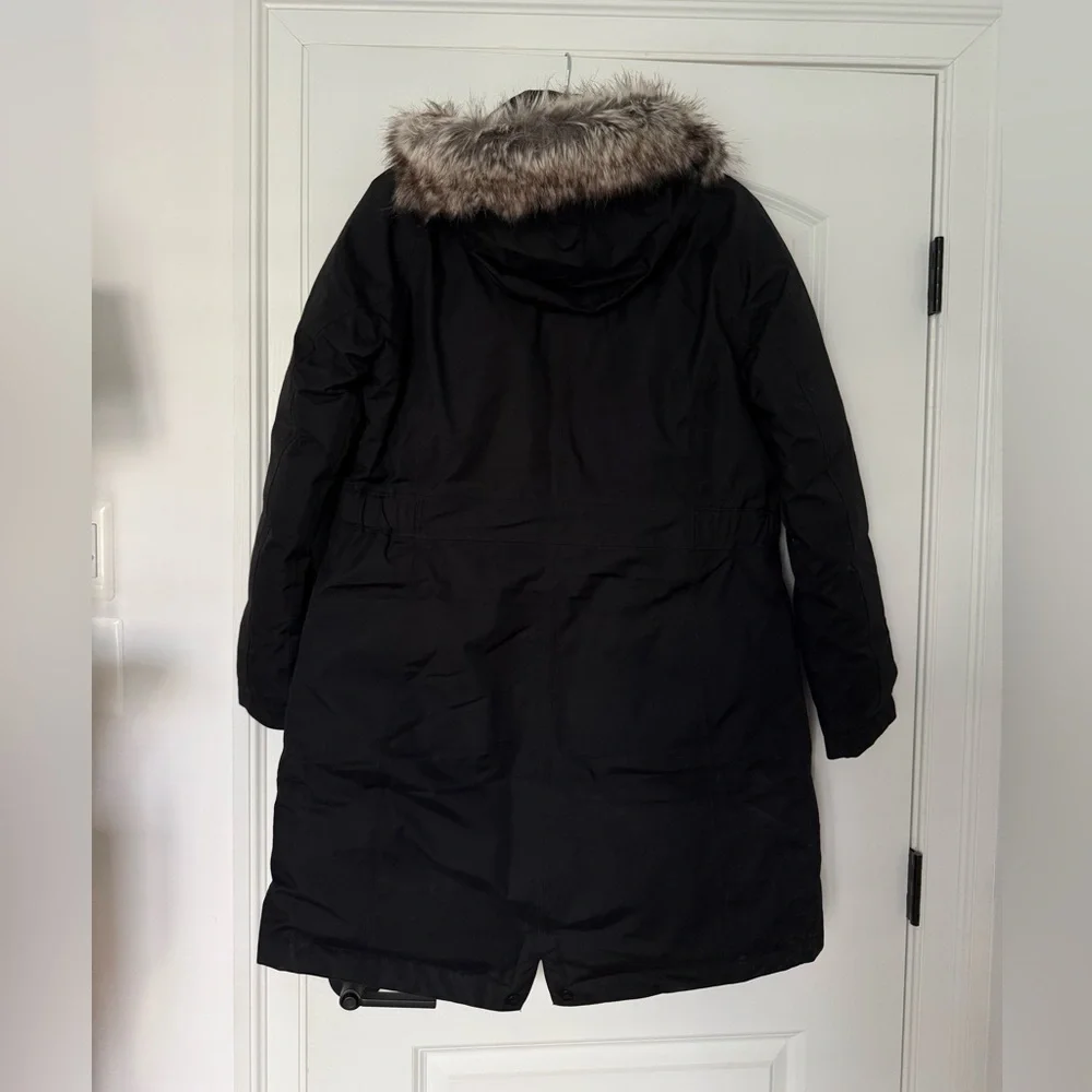 The North Face | Arctic Parka in Black Large - Picture 5 of 11